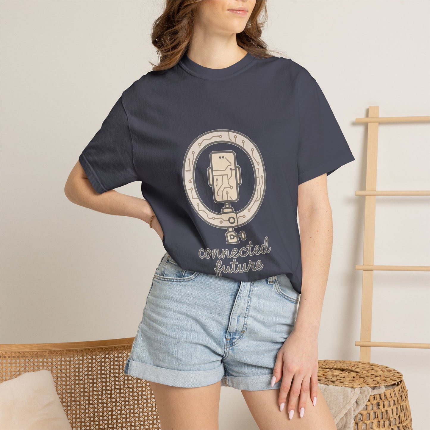 Influencer T-Shirt – Vintage-Wash Comfort Garment-Dyed Tee for Men & Women | Influencer Gift