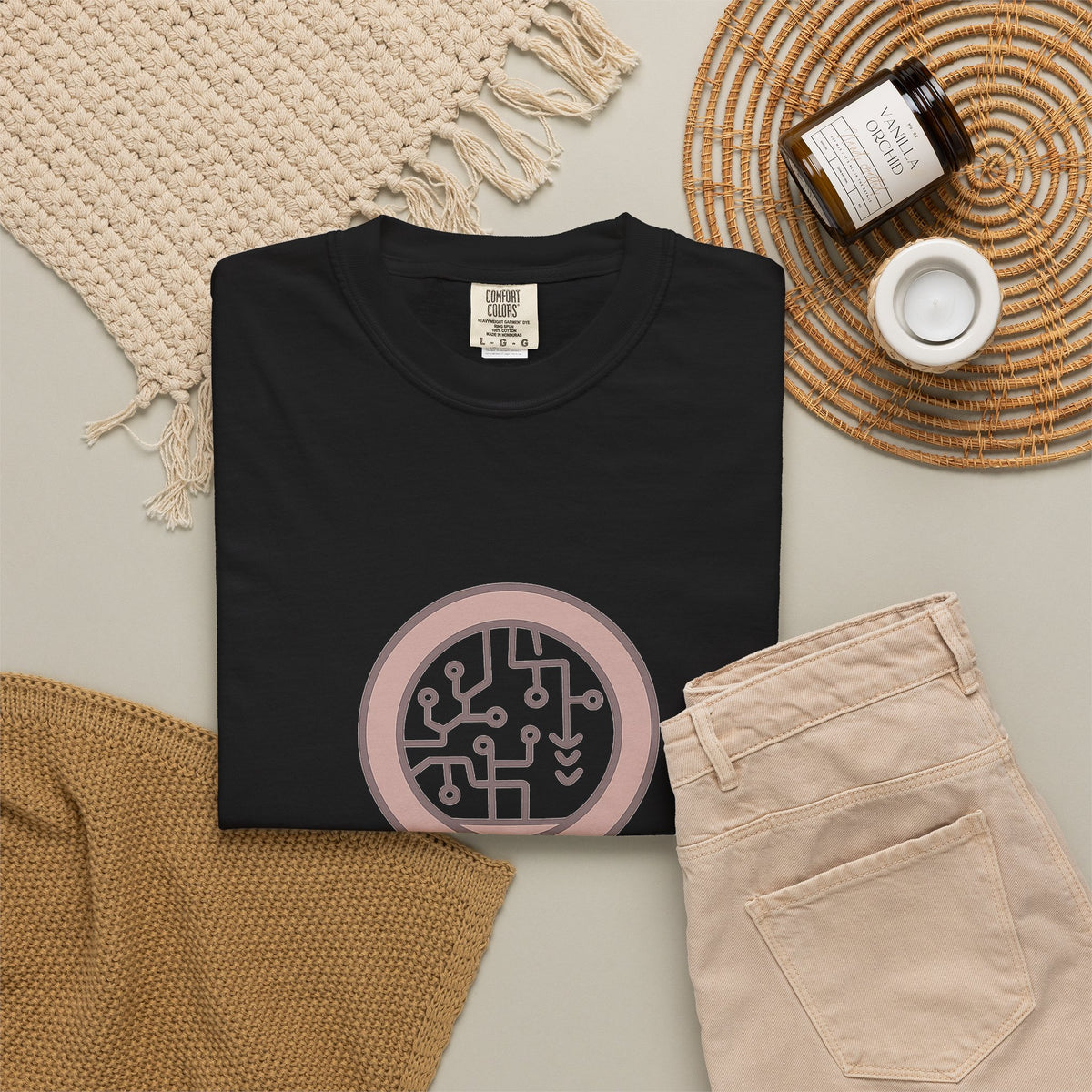 Influencer Gift T-Shirt – Chic Minimalist Design – view 18