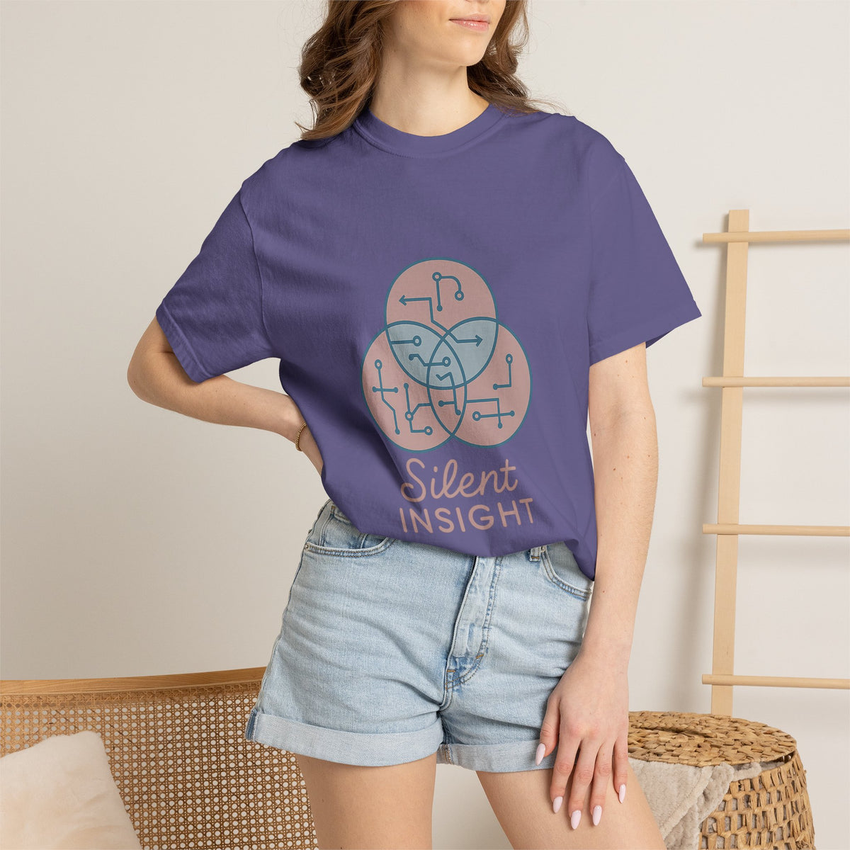 Consultant T-Shirt – Comfort Colors Garment-Dyed Tee | Minimalist Aesthetic Vibes