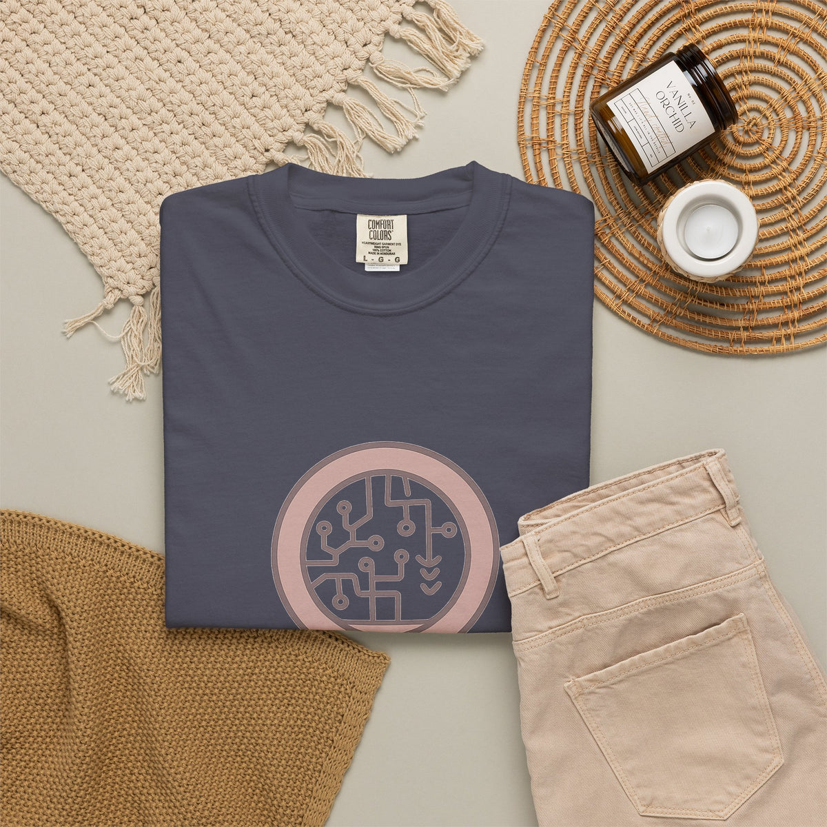 Influencer Gift T-Shirt – Chic Minimalist Design – view 21
