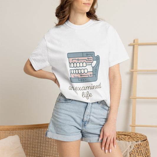 Dentist Unisex T-Shirt – Comfort Colors Garment-Dyed Tee | Minimalist Positive Vibes